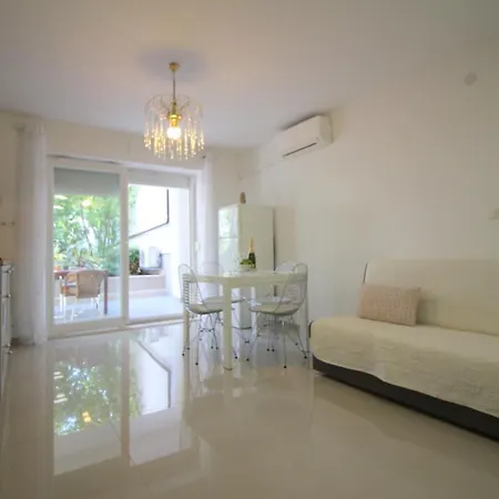 Modern Zen With Private Garden Porec