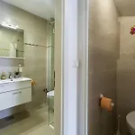 Apartment Modern Zen With Private Garden